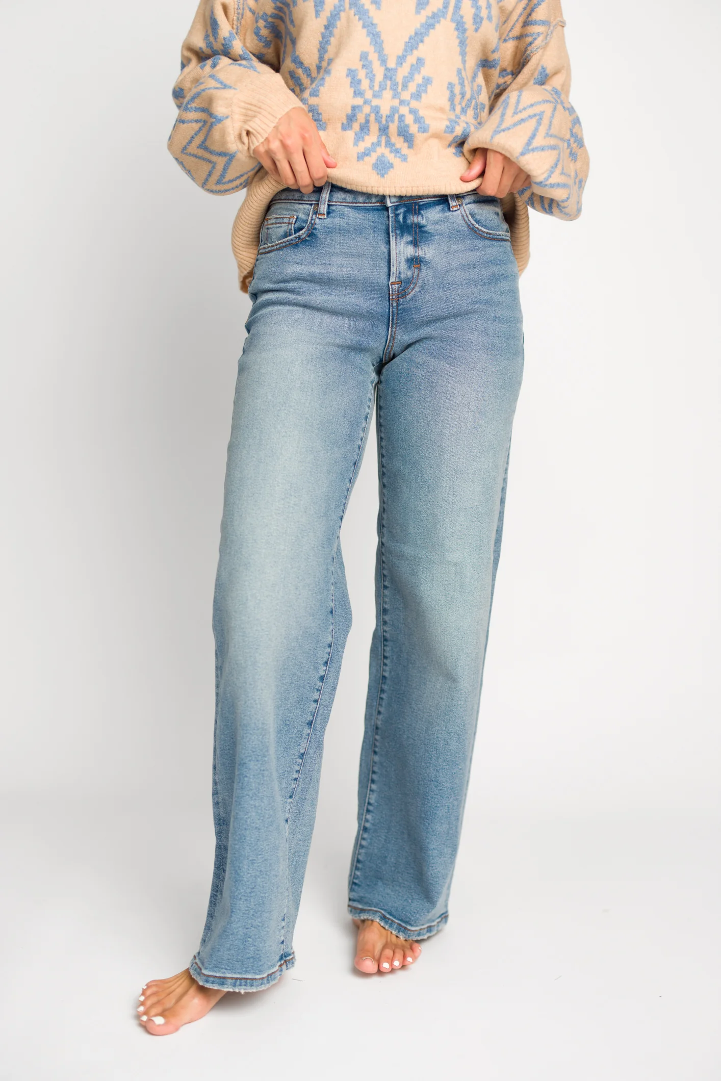 Logan 32” Inseam High Rise Dad Jean in Medium - Directfux