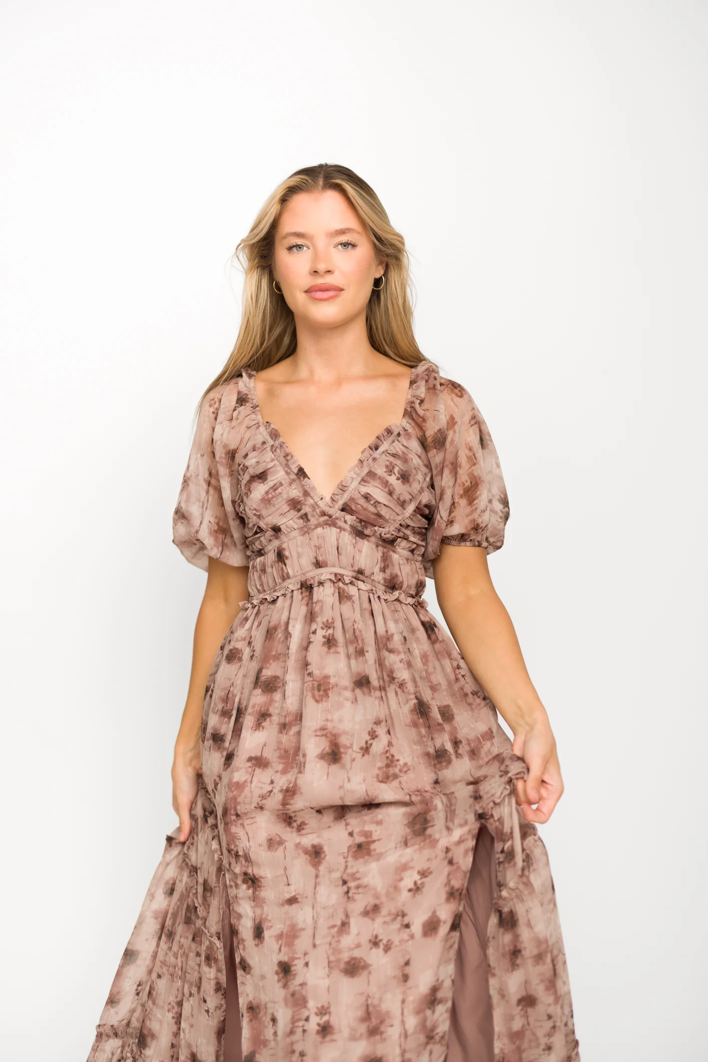 Scottie Watercolor Maxi Dress in Taupe Floral - Directfux