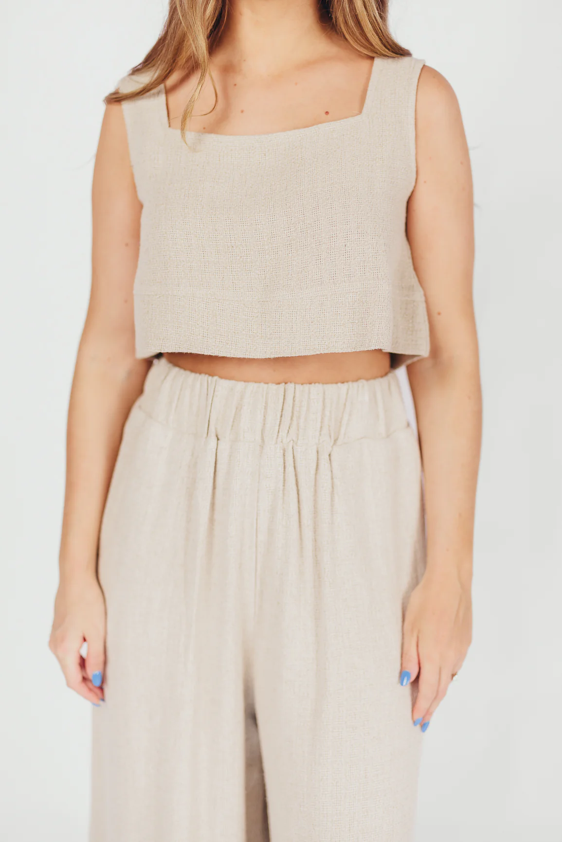 Christy Linen-Blend Sleeveless Cropped Top in Sand - Directfux