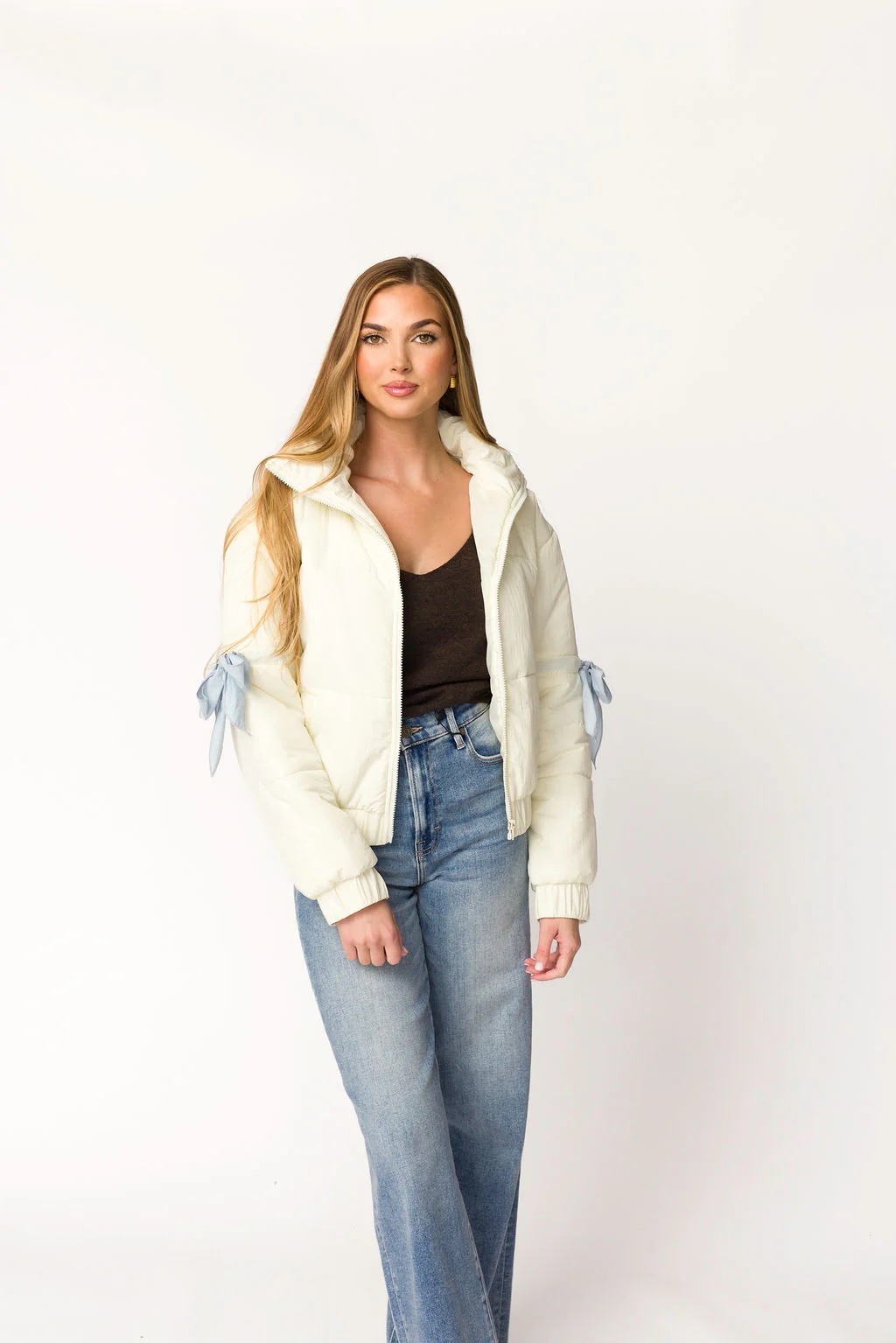 Andy Bow Cropped Puffer Jacket in Bone - Directfux