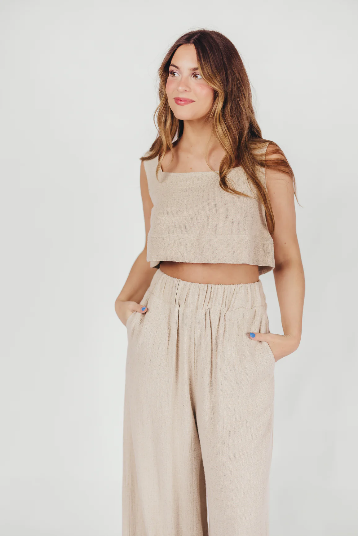 Christy Linen-Blend Sleeveless Cropped Top in Sand - Directfux