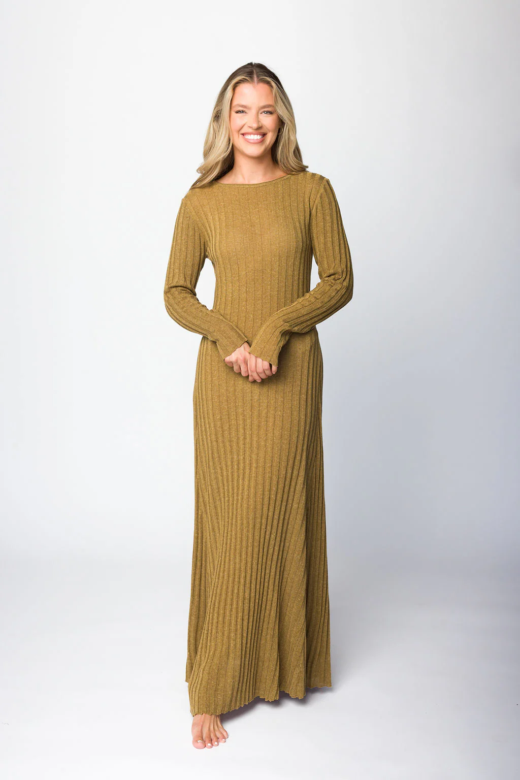Serena Ribbed Knit Maxi Dress in Brown - Directfux