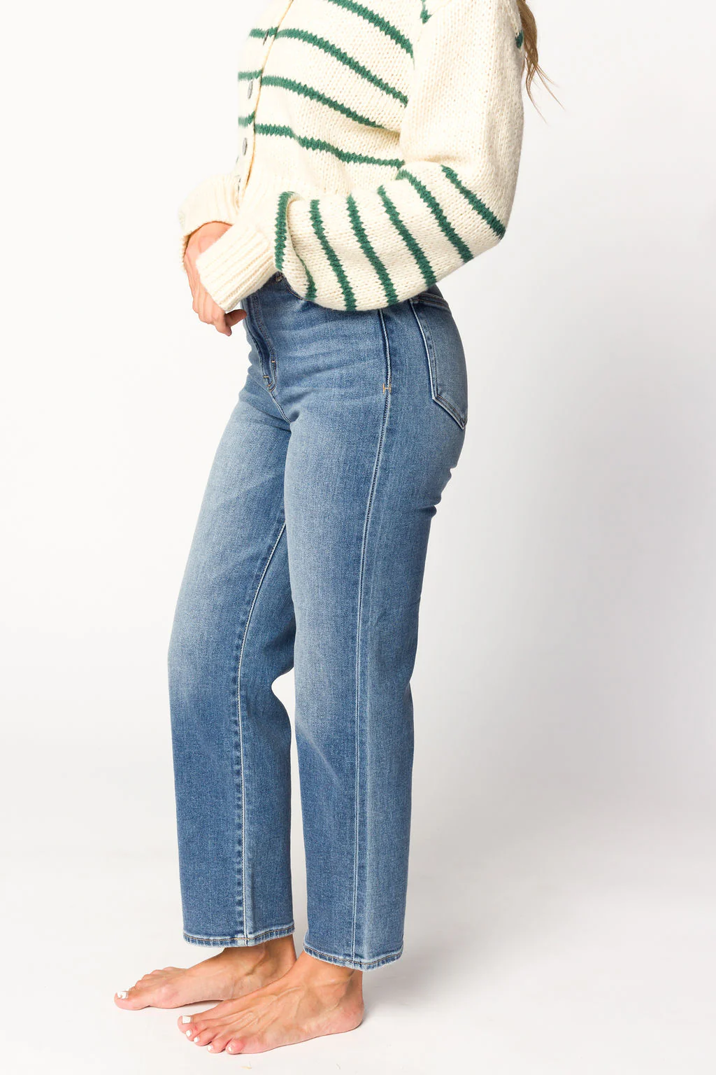 Tracey High Rise Relaxed Denim with Straight Leg in Dark - Directfux