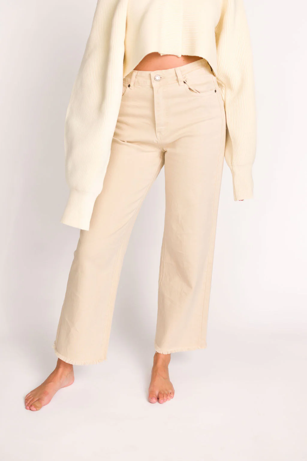 Brayden High-Waisted Jeans in Cream - Directfux