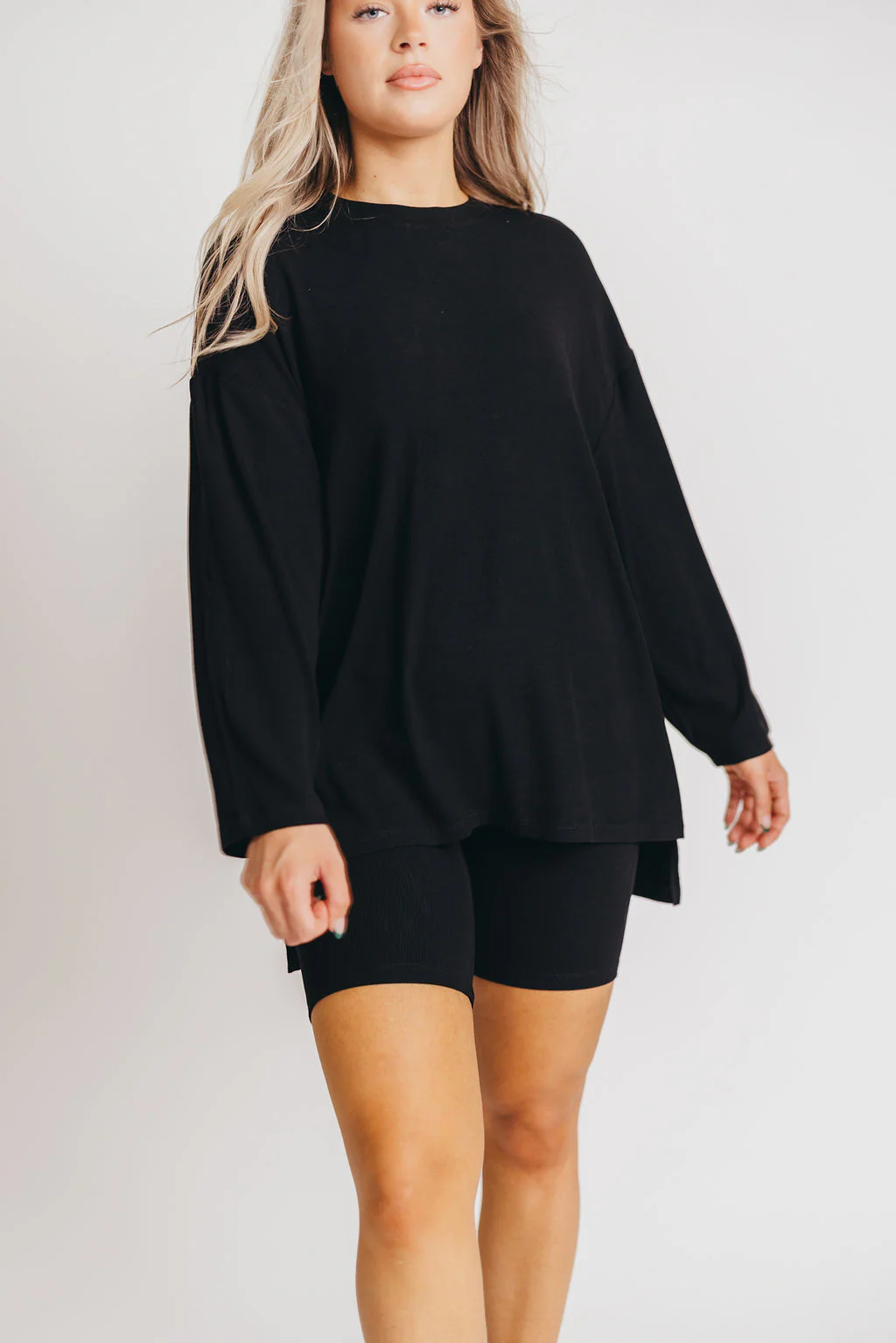All Weekend Long Set - Long Sleeves - in Black - Directfux