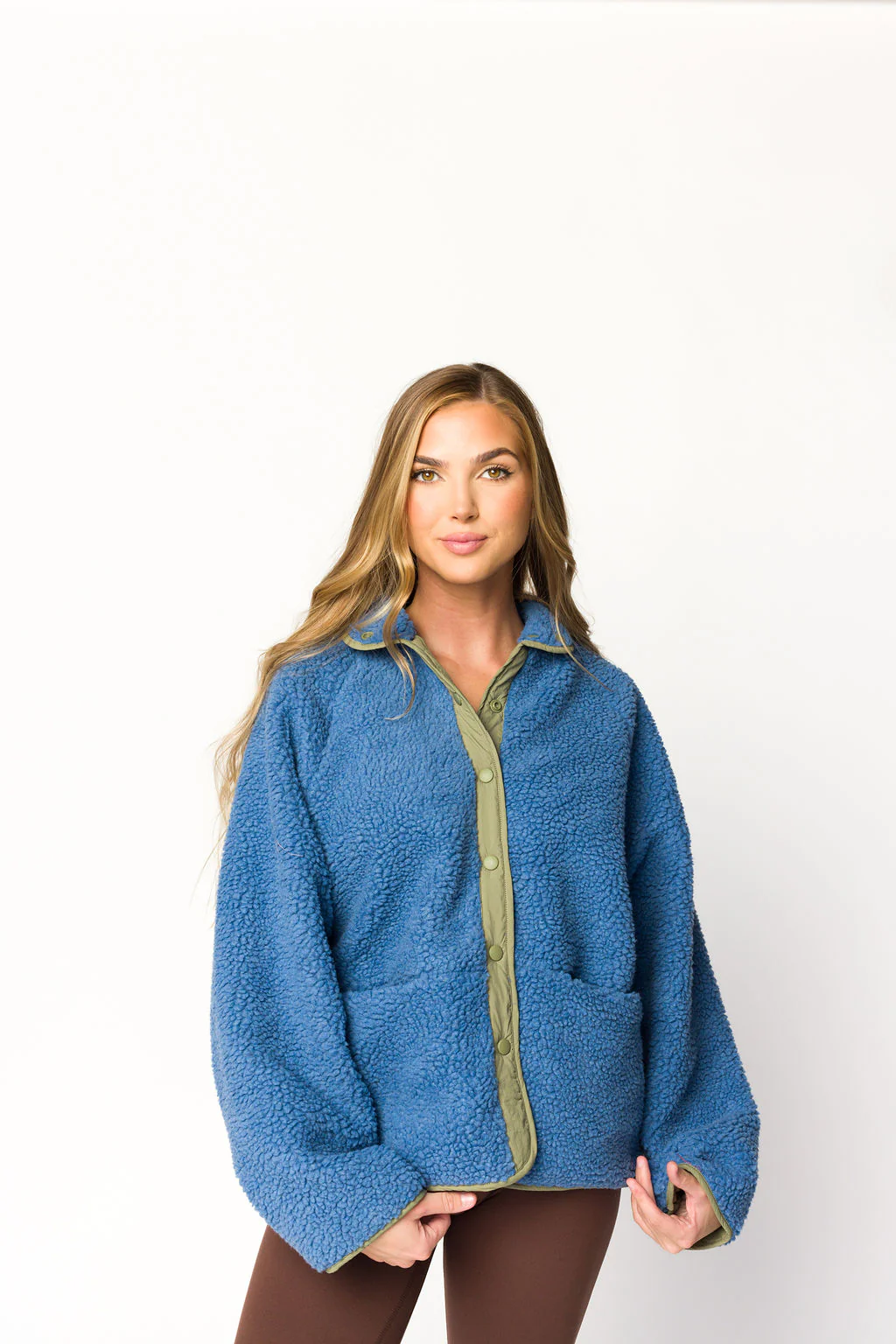 Skylar Reversible Jacket in Sea Blue - Directfux