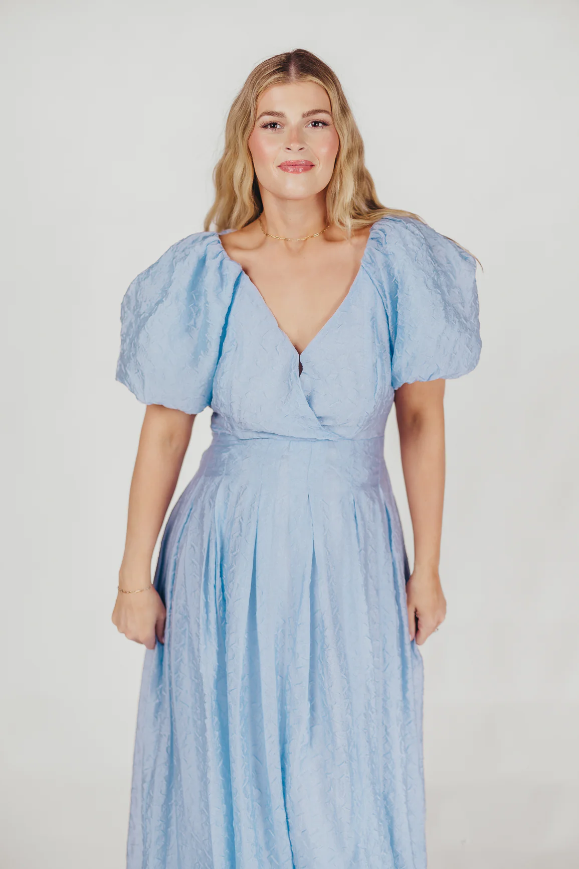 Linette Jacquard Midi Dress in Blue - Directfux