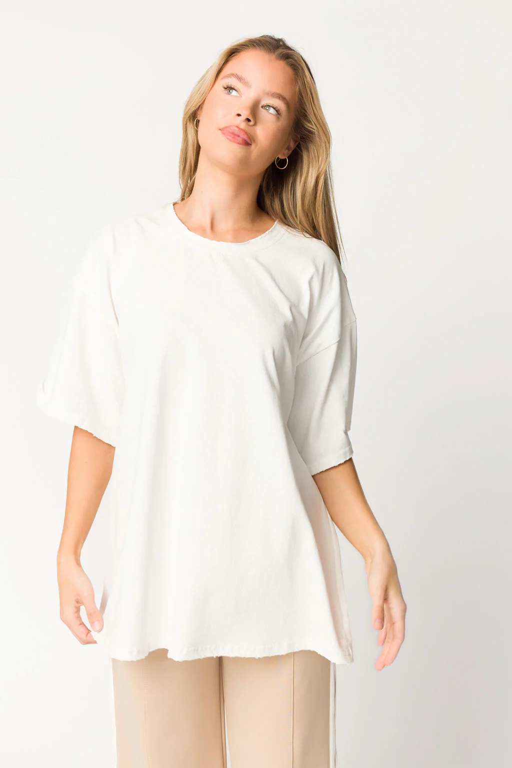 Go To Crew Neck Tee in Off-White - Directfux