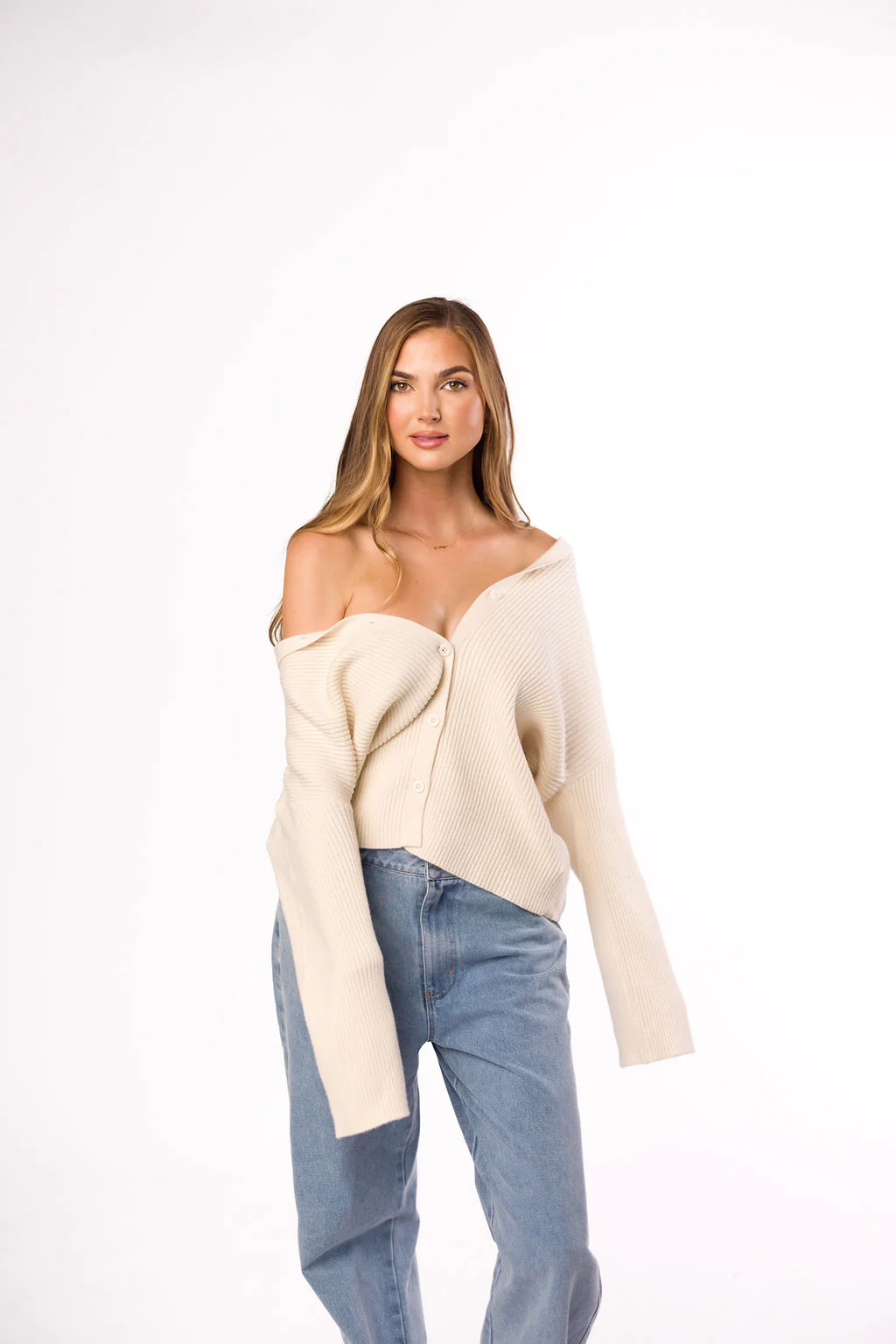 Carson Button Front Cardigan with Collar in Cream - Directfux
